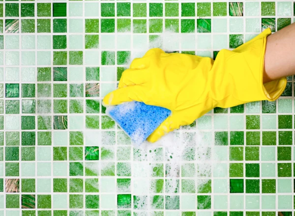 Professional tile and grout cleaning for shiny floors